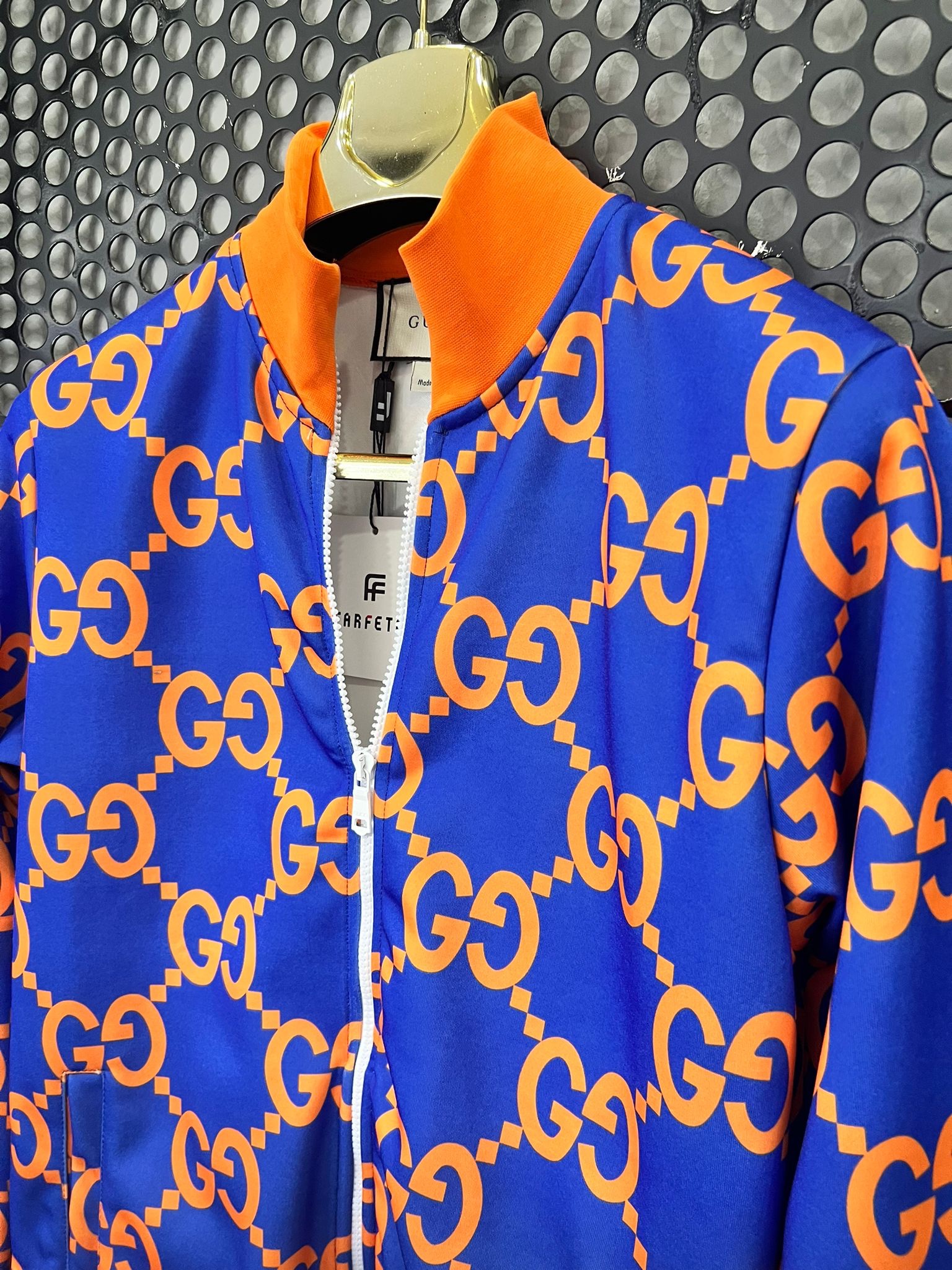 0174c6aa-bc5b-4e9d-ac29-e98661f14948