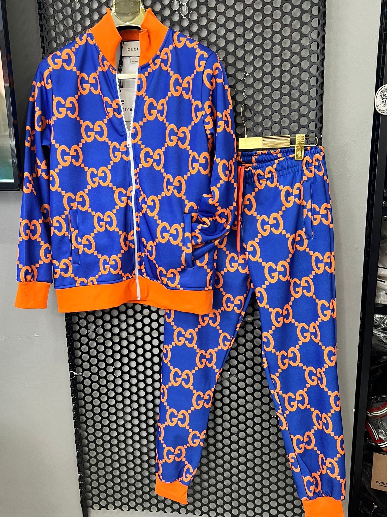 689c1acf-eb7b-4ef1-9523-c65523a86862