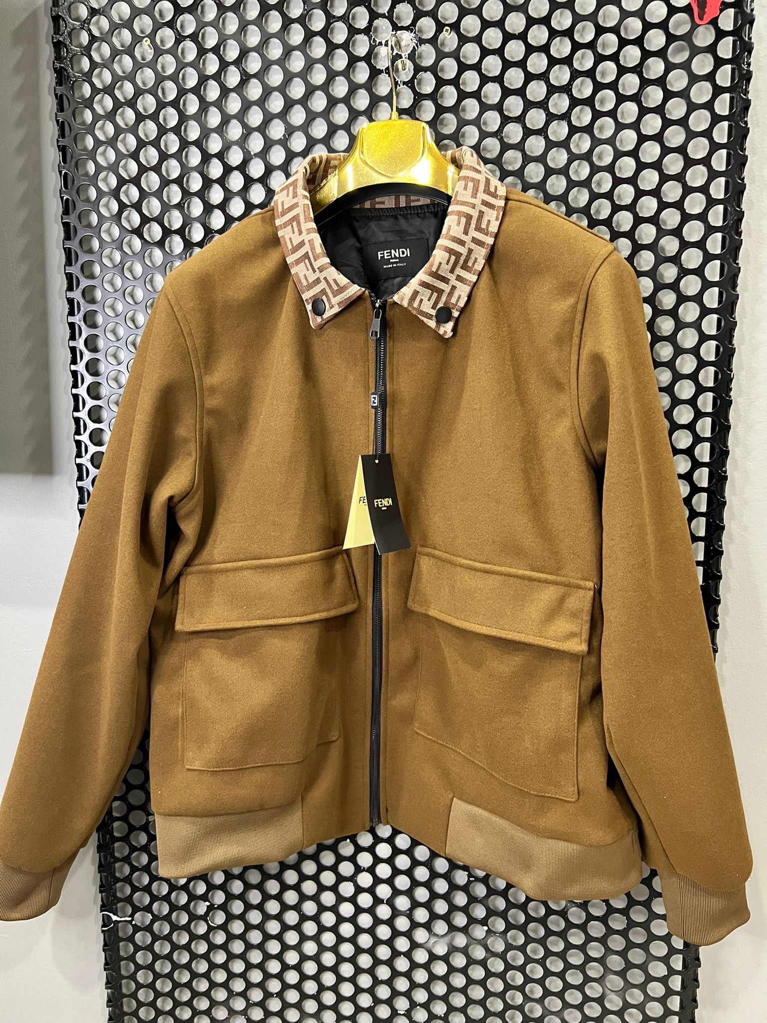 6fac633d-e6a7-4e5a-8ff5-9e4e66f1361d