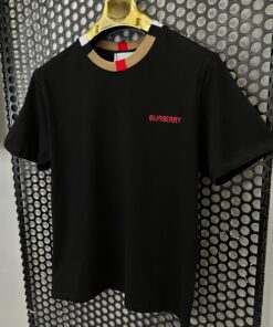Burberry Fashion T-shirt / Small Size