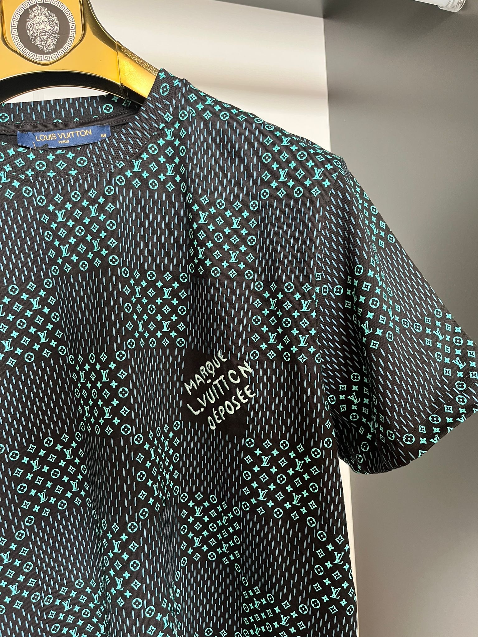 071d069a-3305-431f-93d9-b17b1b39f477