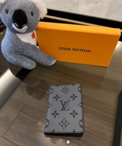 LV Classic Fashion Cardholder