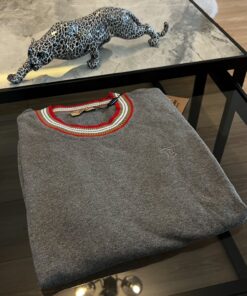 Elegant Fashion Item Sweater